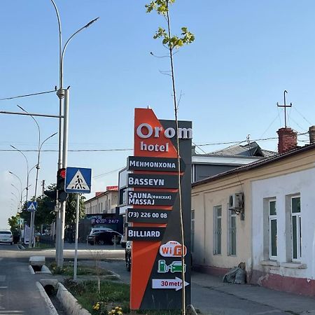 Orom Hotel Fergana Exterior foto